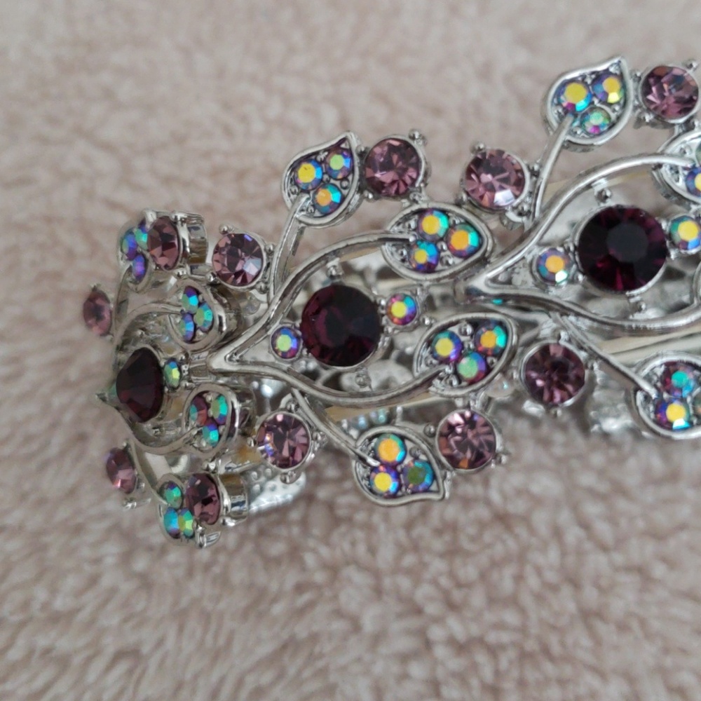 Very pretty bracelet 💗 - Picture 2 of 4